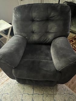 Recliner chair