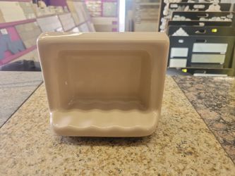 Caramel Soap Dish $2.00 Each