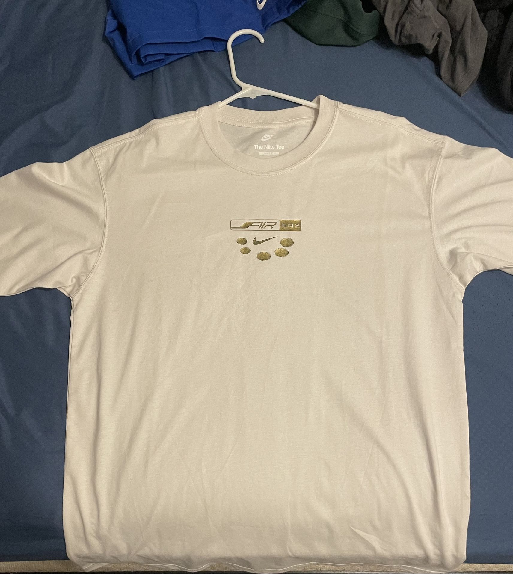 nike shirt