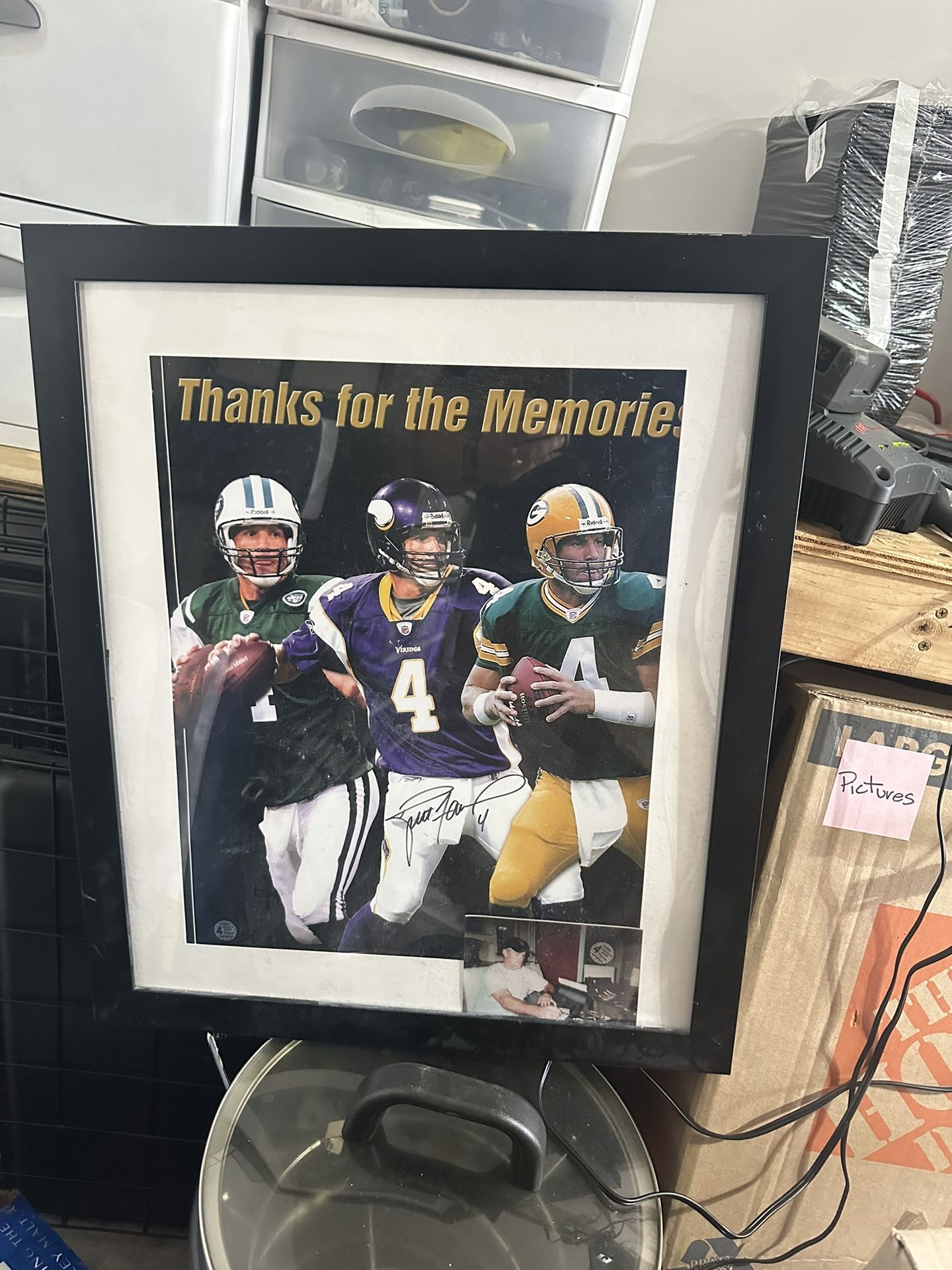 Brett Favre Authenticated autographed Poster
