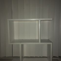 SMALL BOOKSHELF 