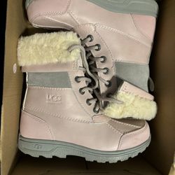 Ugg