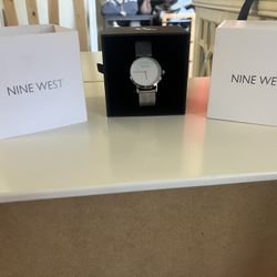 Nine West Quartz