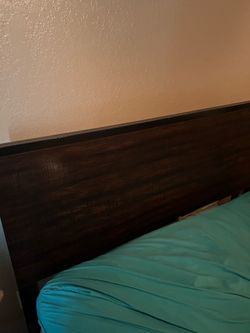 Bedroom set