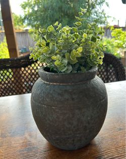 Textured Blue/gray Ceramic Vase.  Read description 1st