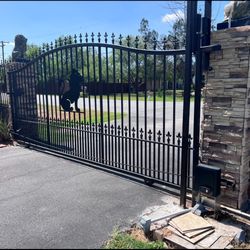 Gate And Motors 