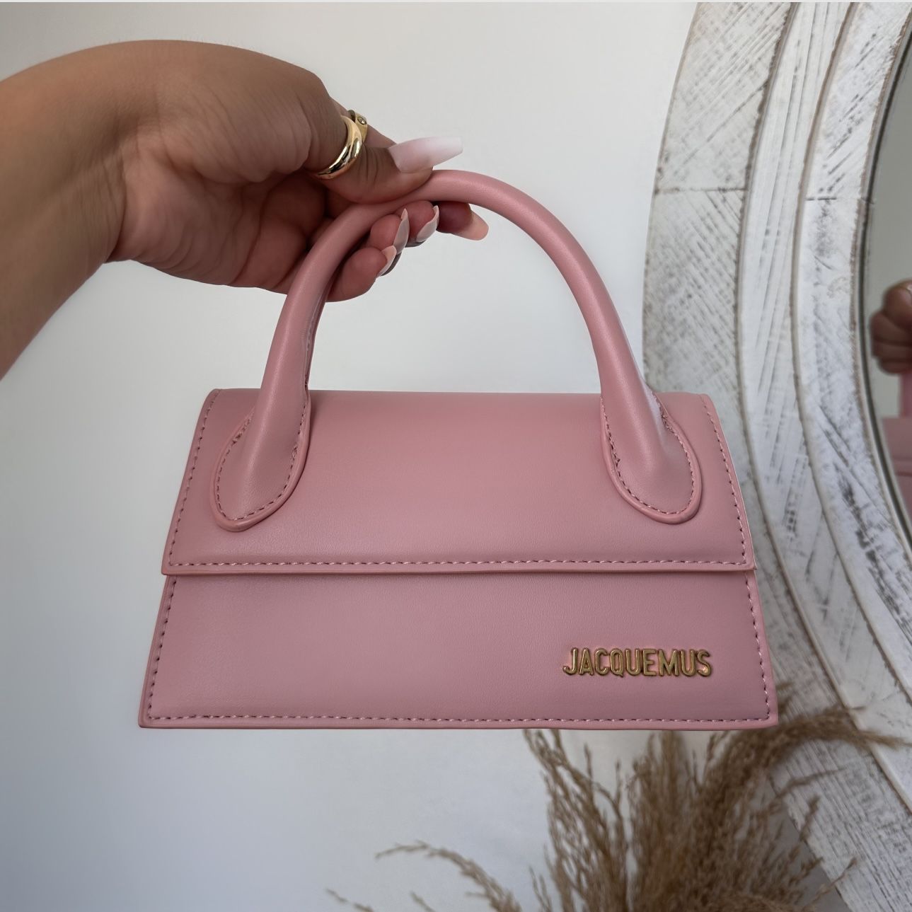 Le Chiquito Long Pink Bag