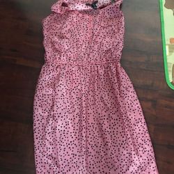 Medium dress for girls or skinny women used once for special occasion and is like new