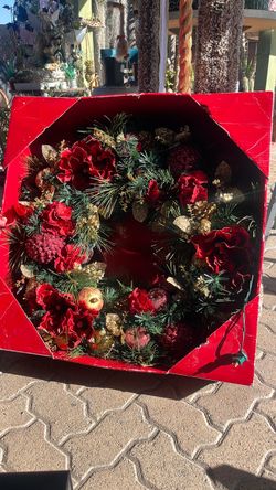 Christmas Wreath with Lights Red and Gold