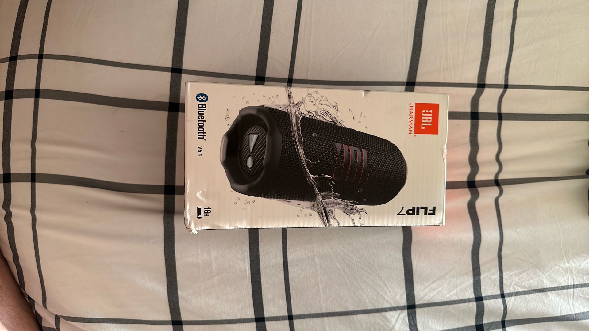 JBL Flip 7 (Brand New, Sealed)