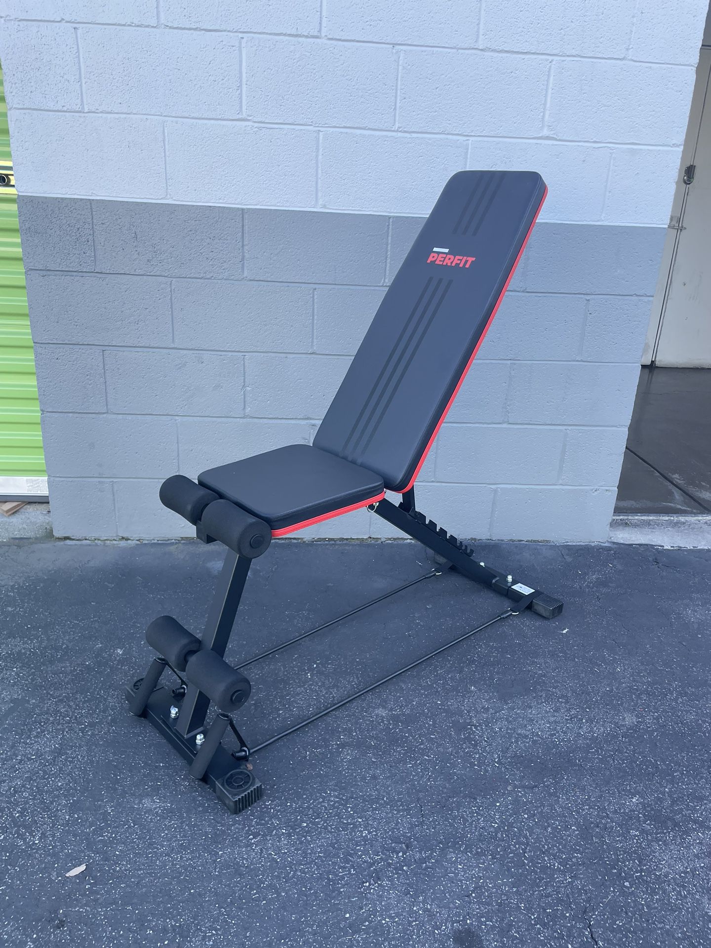 Adjustable Weight Bench New In Box!! Many Available!! 