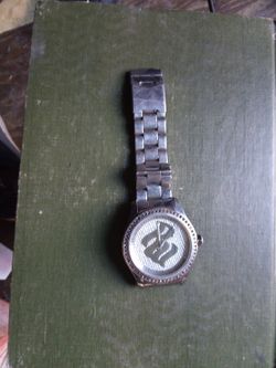 Racka Wear Wrist Watch