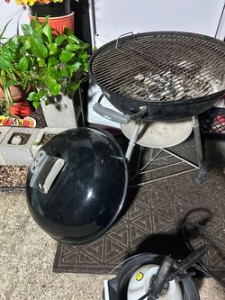 Weber Kettle Charcoal Grill Black