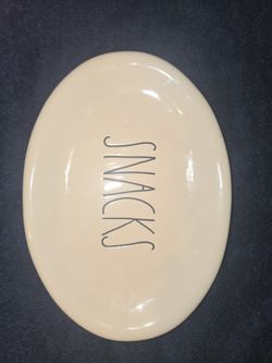 Brand New Rae Dunn Snacks Tray