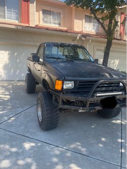 1985 Toyota pick up 4x4