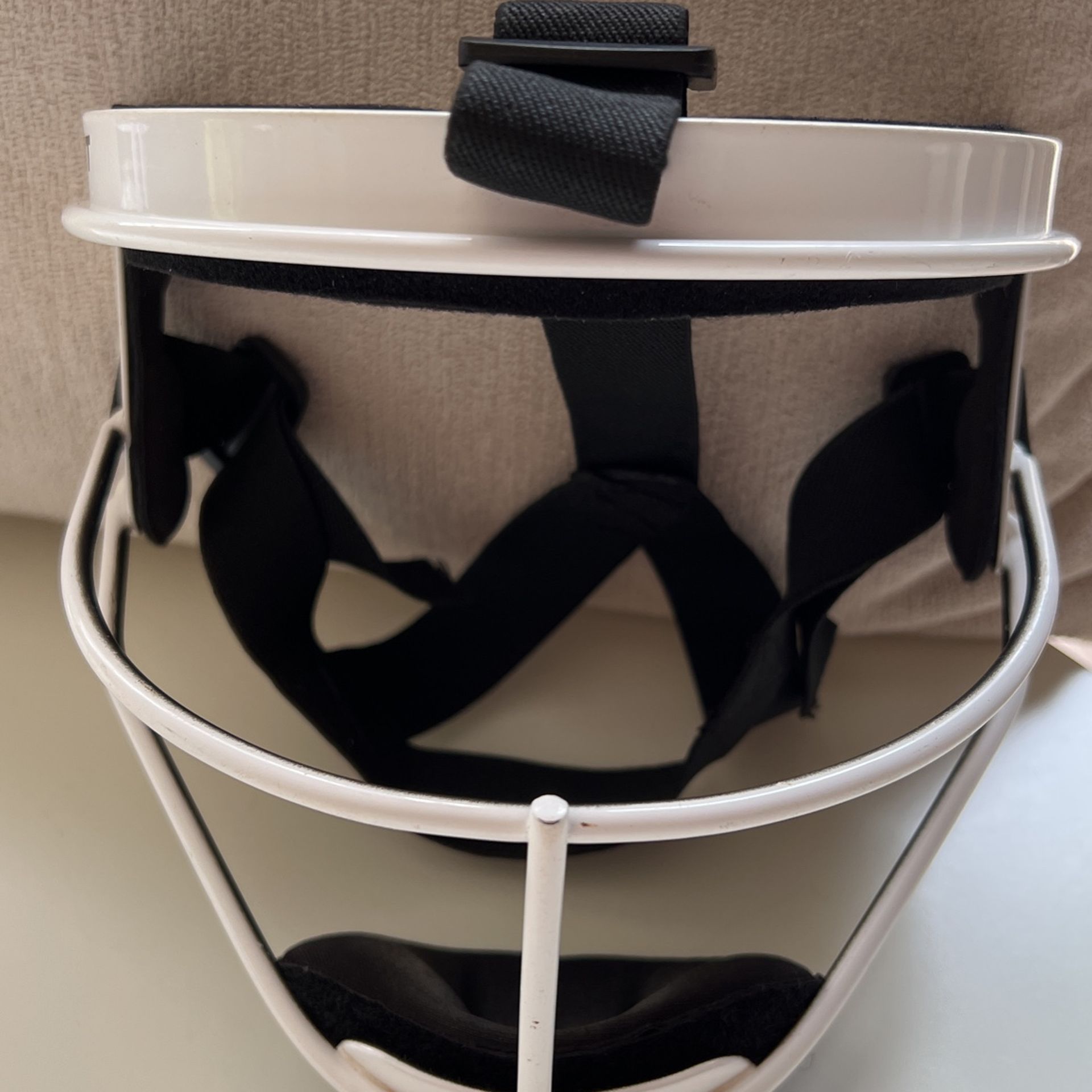 Rip-It Defense Pro Youth Softball Mask White In Excellent Used Condition