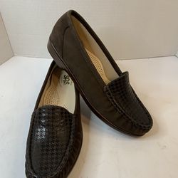 NEW SAS Tripad Women 8.5M Simplify Leather Loafers
