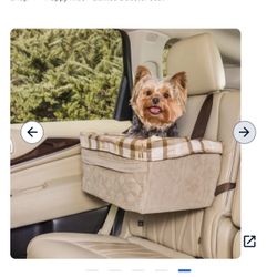 Pet safe Quilted Booster Seat