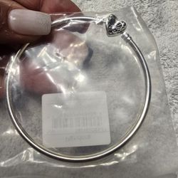 Pandora Bangle Heart Bracelet $45 Obo