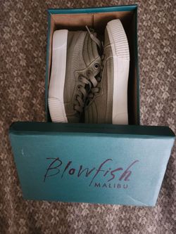 Woman's Blowfish Shoe