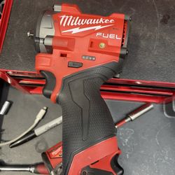 Milwaukee 3/8 Stubby Impact