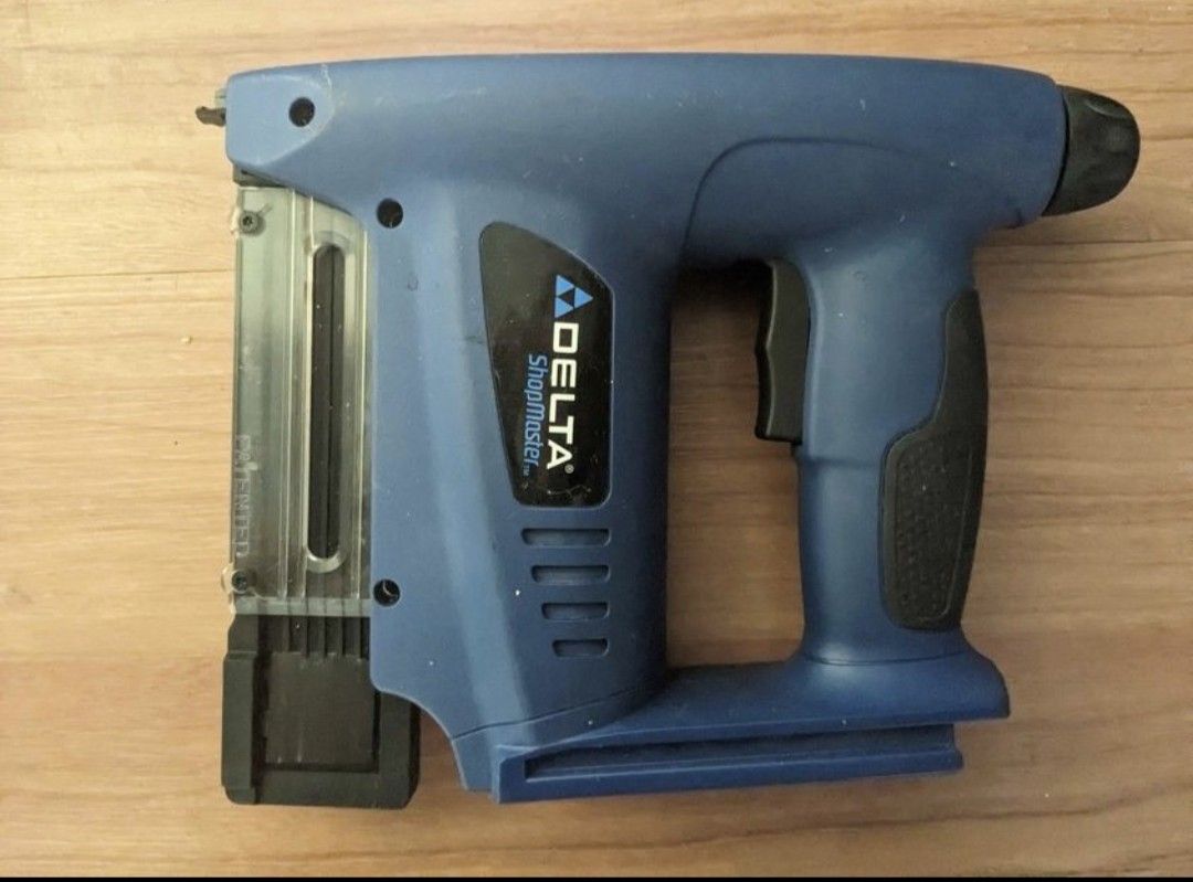 Model CL180BN Cordless Brad Nailer