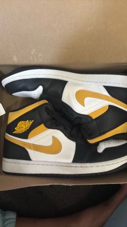 Women’s Jordan’s for sale