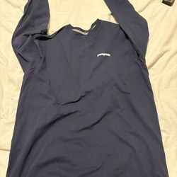 Patagonia Longsleeve size medium