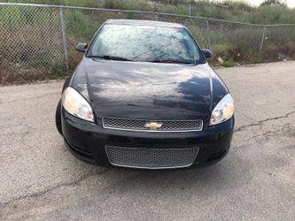 Vendo chevy Impala 2013