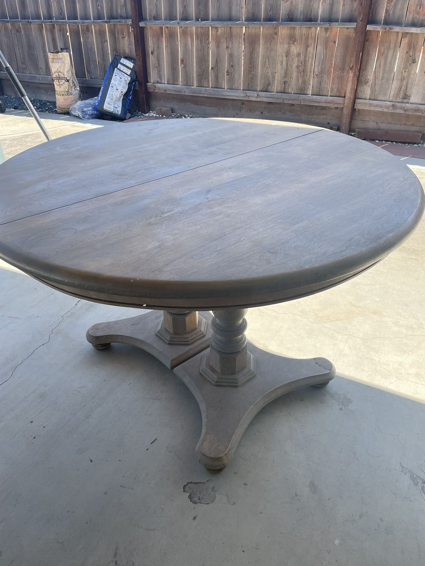 Solid Hard Wood Round Table