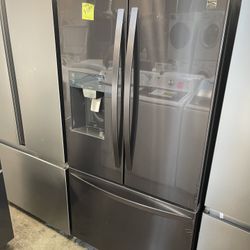 Kenmore Refrigerator 