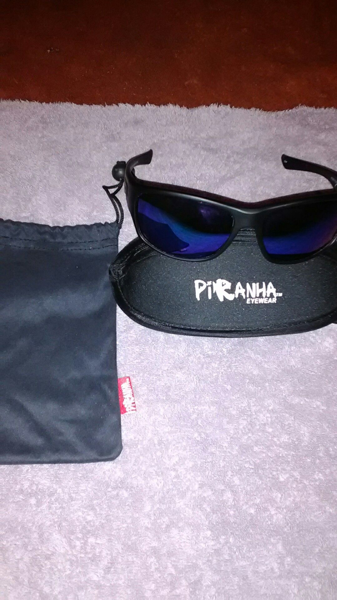 PIRANHA EYEWEAR HYDRO FLOAT