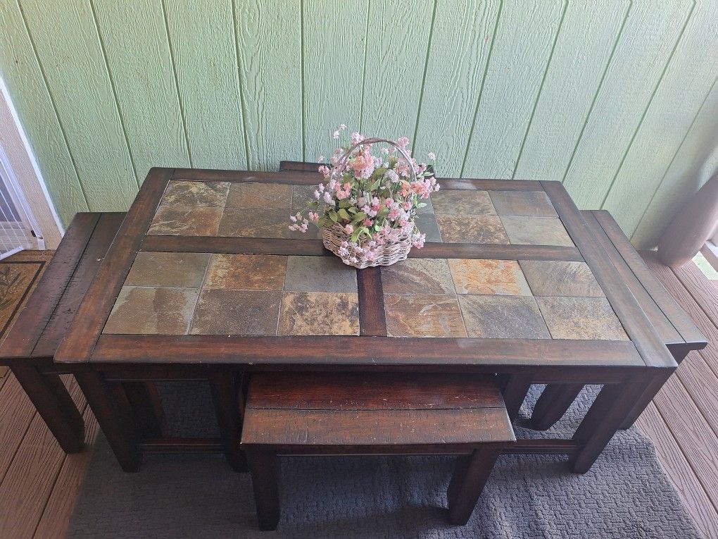 Center Wood Table With Stools 4