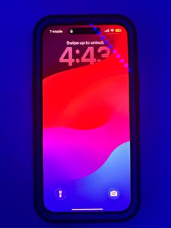 iPhone 15 Plus (UNLOCKED)