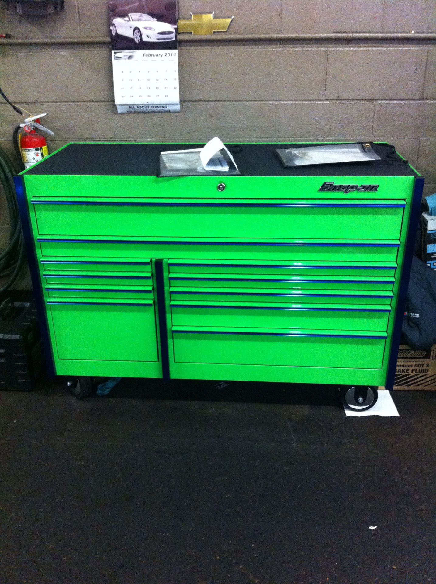 Snap on tool box