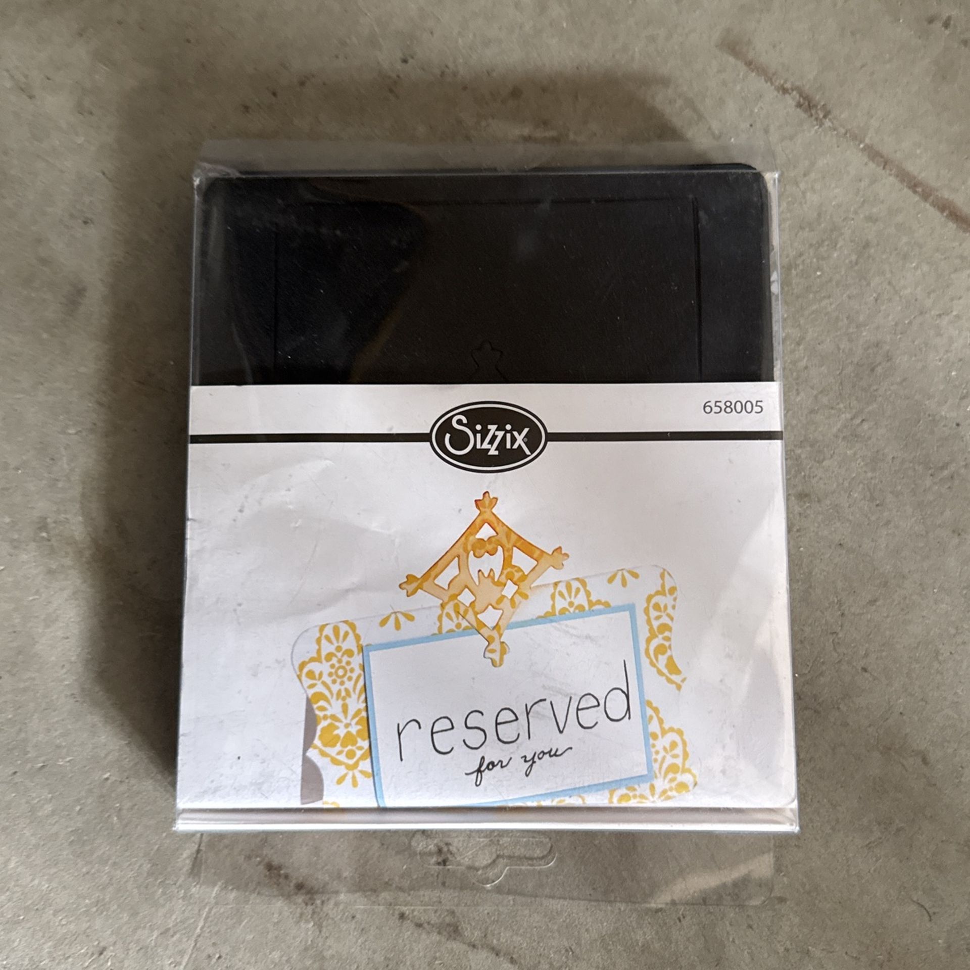Sizzix Reserve Sign Maker 