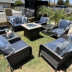 Patio Furniture set Outdoor new in the box