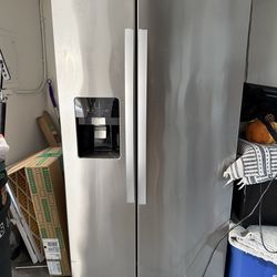 Whirlpool Refrigerator for Parts