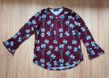 ​Paola Rossi Burgundy Floral Long-Sleeve Blouse – Size M (Like New)