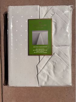 Kate Spade Labaree Dot Tablecloth & Eight Napkins