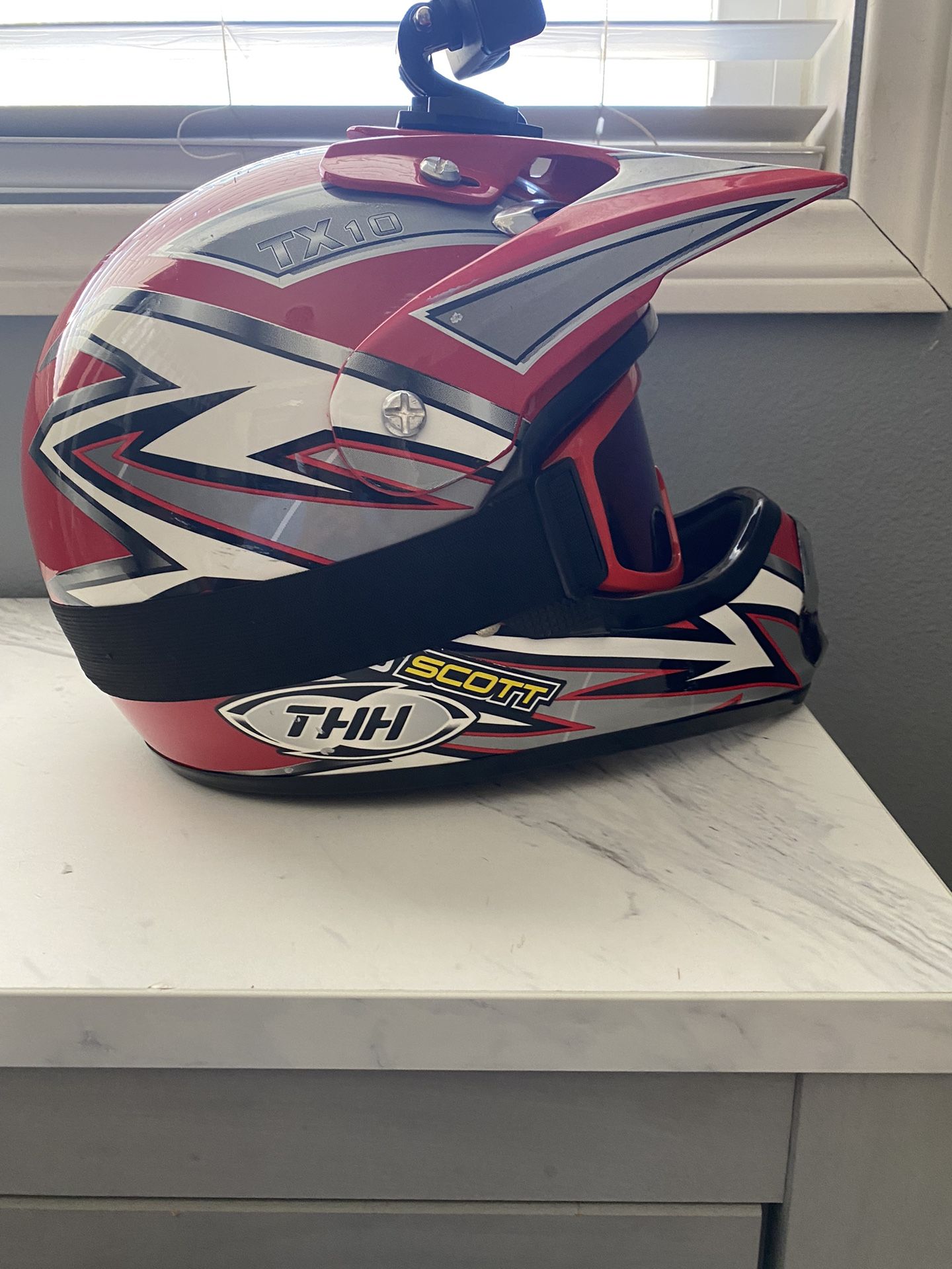THH TX10 Dirtbike Helmet