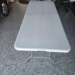 Folding Plastic Utility Table and wood grain table 6ft
