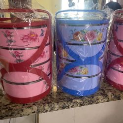 4 Places food canteens 