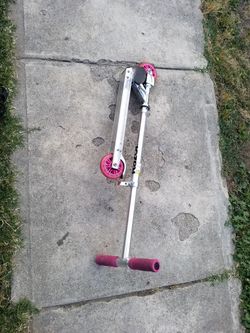 RAZOR scooter