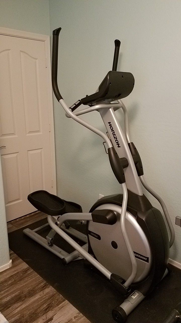 Horizon E901 Elliptical - NICE