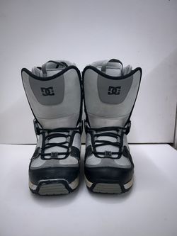 DC Snowbaording Boots