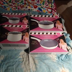 Paris Hilton Edition Pans