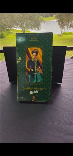 Yuletide Romance Barbie Hallmark Special Edition