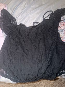 Women’s tops Size L