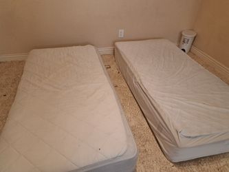 Twin Mattresses
